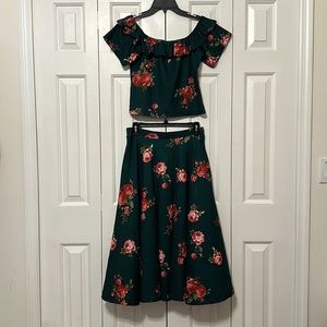 REBDOLLS 2 piece set. Size Large.